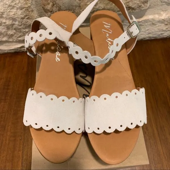 NEW Anthropologie Matisse Chrysler Platform Wedge White Eyelet 39