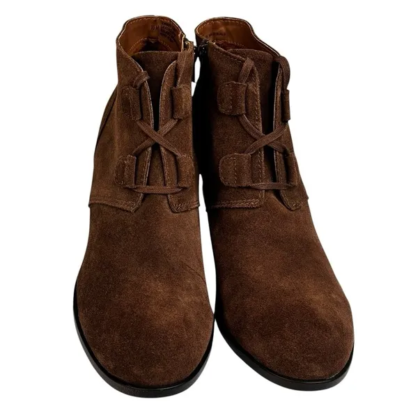 New BØC Brown Suede 3” Block Heel Ankle Boots Side Zip Lace Up Details Size 10