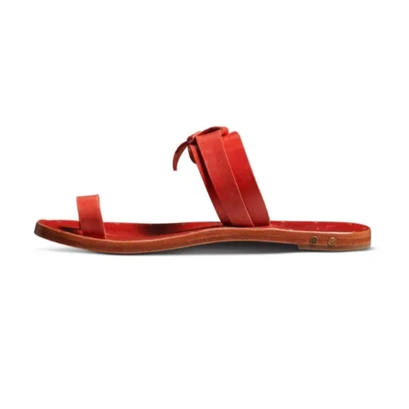 New Beek Pewee Toe Ring Red Leather Hand Made Sandals Size 8