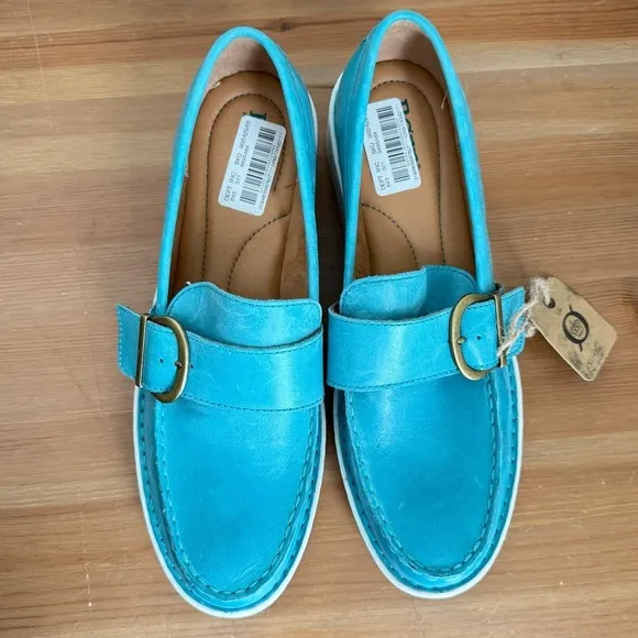 NEW BORN Contessa Turquoise Leather Buckle Platform Loafer Women’s Size 11M