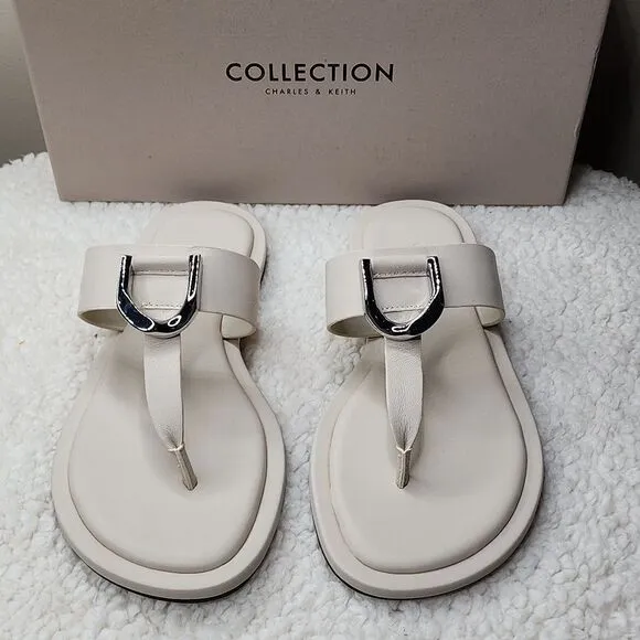 New CHARLES &amp; KEITH COLLECTION Gabine Leather Thong Sandals - Chalk Size 5