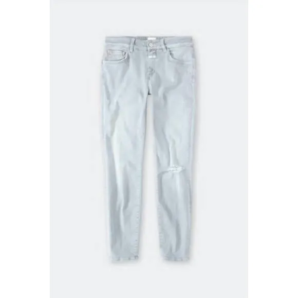 NEW CLOSED baker skinny jean in light grey