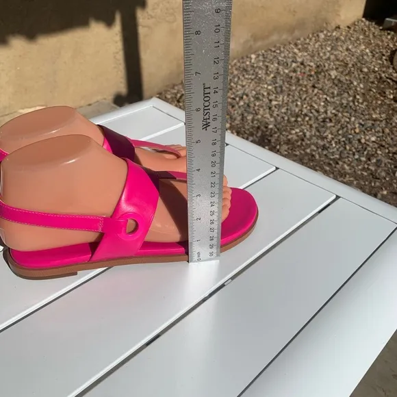 New Cole Hann Grandseries hot pink leather sandals size 6B