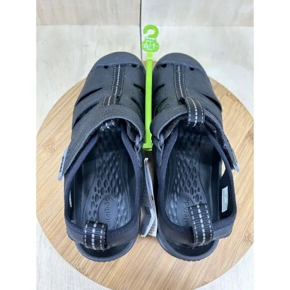 NEW Crocs Yukon Fisherman Black Leather Closed Toe Sandal Mens Size 7 Womens 8.5