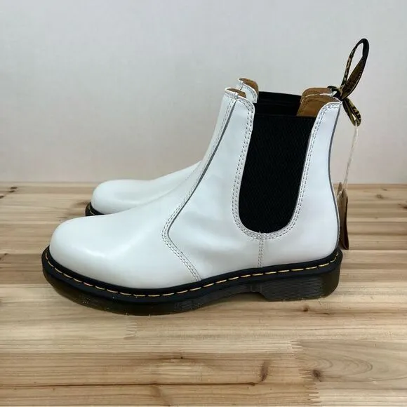 NEW Dr Martens 2976 Chelsea boots womens 10 Mens 9 white leather boots