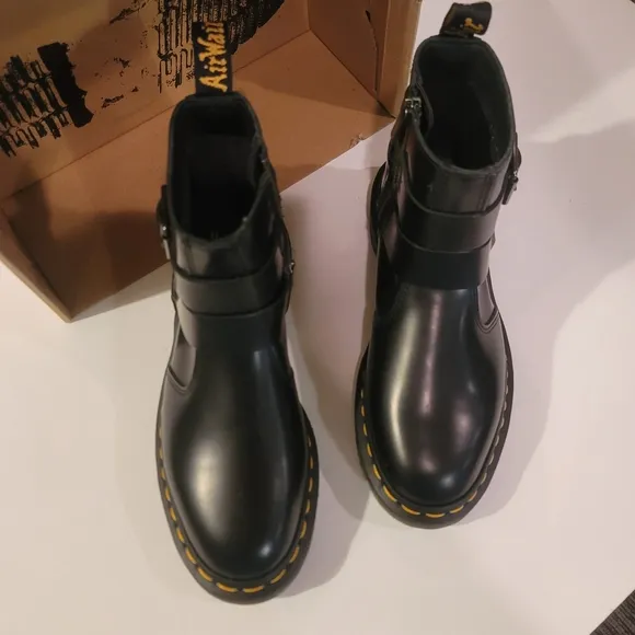 New Dr Martens Jaimes Black Leather  Chelsea Boots Size M5/W6