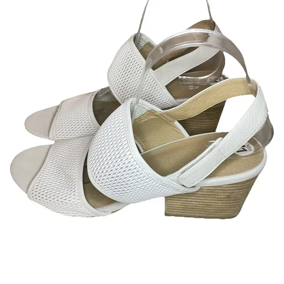 NEW Eileen Fisher Finn Leather Mesh Block Heel Sandals in White Sz. 11