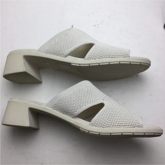 New Eileen Fisher Naja Stretch Knit Block Heel Cream Mule Sandals Size 9.5
