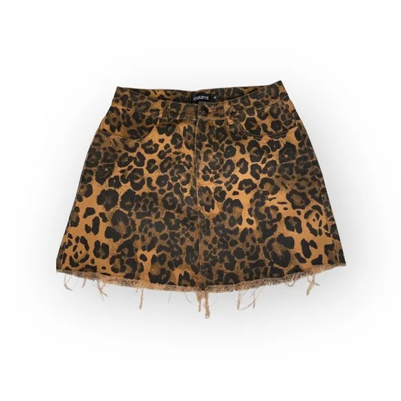 new Etiquette Boutique ☀︎︎ Denim Mini Skirt ☀︎︎ Wild Leopard Print ☀︎︎ Raw Hem