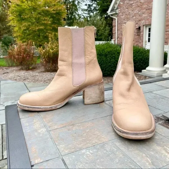 New Free People Essential Chelsea Boots Leather Heeled Natural