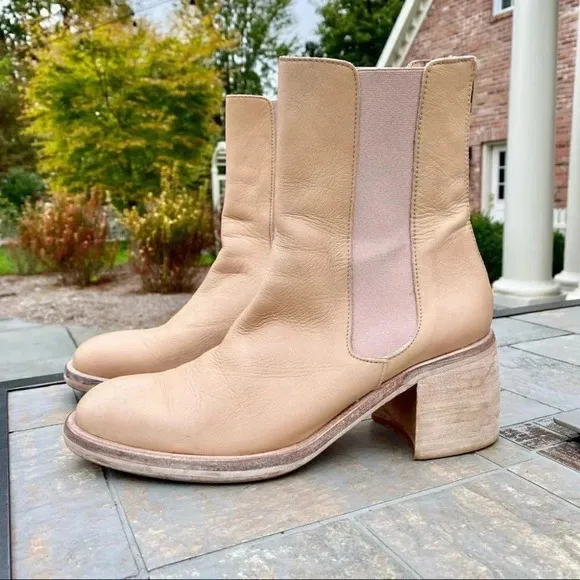 New Free People Essential Chelsea Boots Leather Heeled Natural