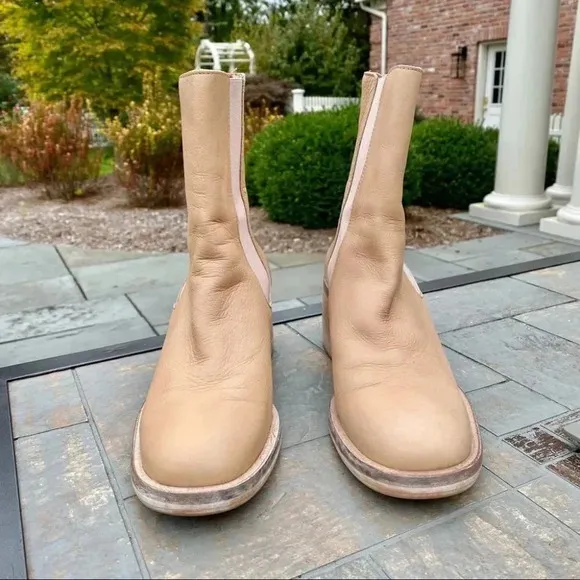 New Free People Essential Chelsea Boots Leather Heeled Natural