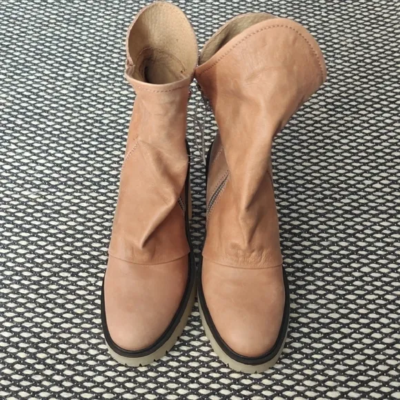 New Free People Jack Zip Brown Tan Ankle Boots with Side Zipper and Heel