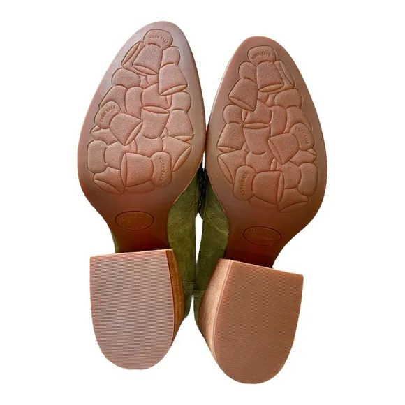 NEW KORK-EASE women's modeste heeled penny loafer in green