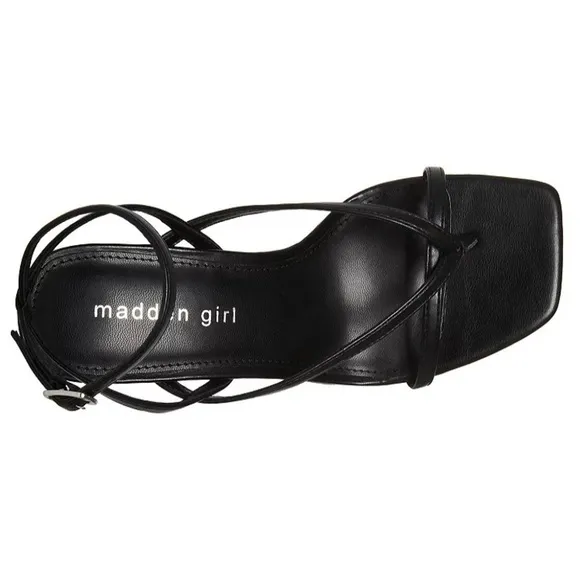 New Madden Girl by Steve Madden Chunky Heeled Strappy Sandals Black Size 9