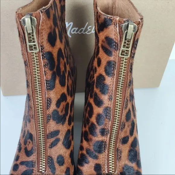 New Madewell leopard zip booties 6.5 5.5