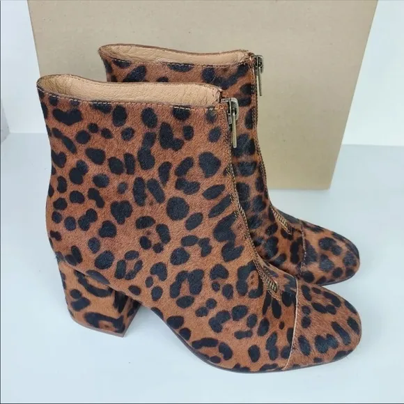 New Madewell leopard zip booties 6.5 5.5