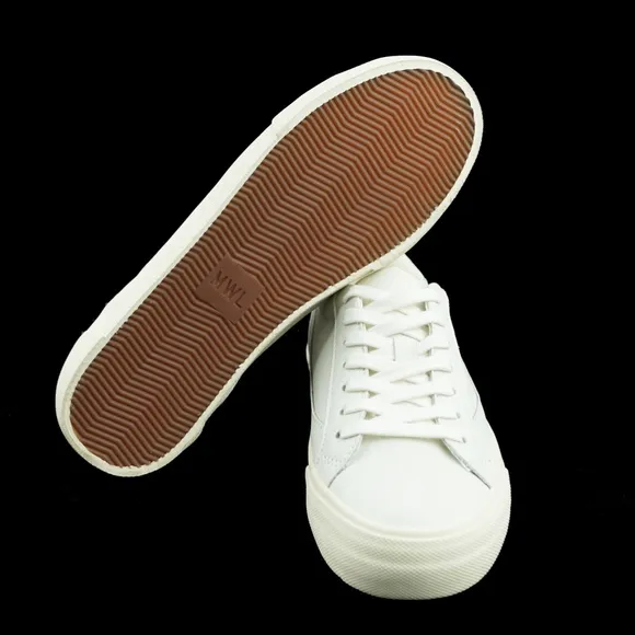 New MADEWELL Size 7 Sidewalk Low-Top Sneakers in Pale Parchment ND989