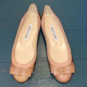 NEW Manolo Blahnik ballet Flats with Bow
