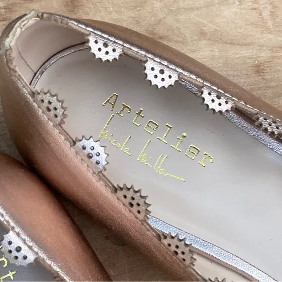 NEW Nicole Millier Artellier flats rose gold metallic open toe size 8.5