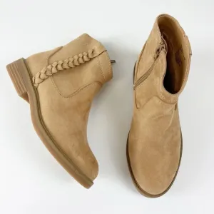 NEW Nordstrom Girls Tan Noemi Booties Boots Side Zip Braid Detail Size 2M