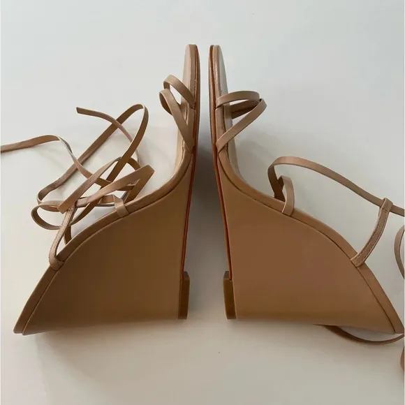 NEW Schutz Deonne Ankle Wrap Wedge Sandals Womens 9.5B Beige Leather NEW NWOT