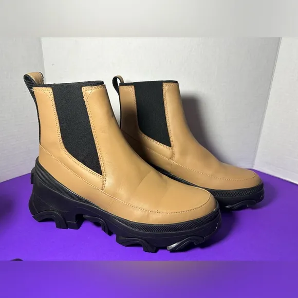New SOREL Woman's Brex Waterproof Chelsea Boots TAWNY Buff Tan 9.5