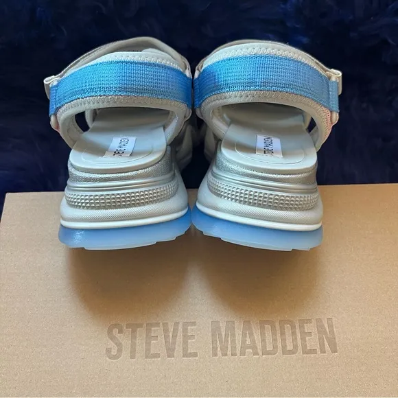 New! STEVE MADDEN Chakra Chunky Platform Sandals