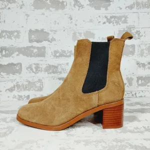 NEW Steve Madden Rhiannon Cognac Brown Suede Chelsea Boots F 311