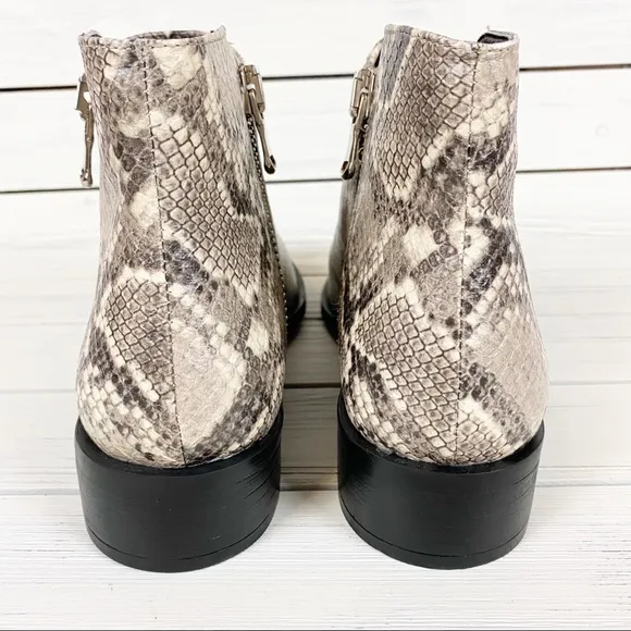 NEW Steven by Steve Madden Hickory Ankle Boots 7.5