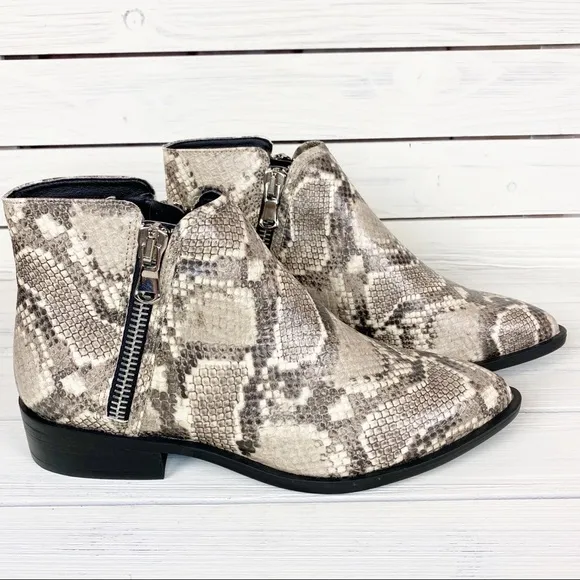 NEW Steven by Steve Madden Hickory Ankle Boots 7.5