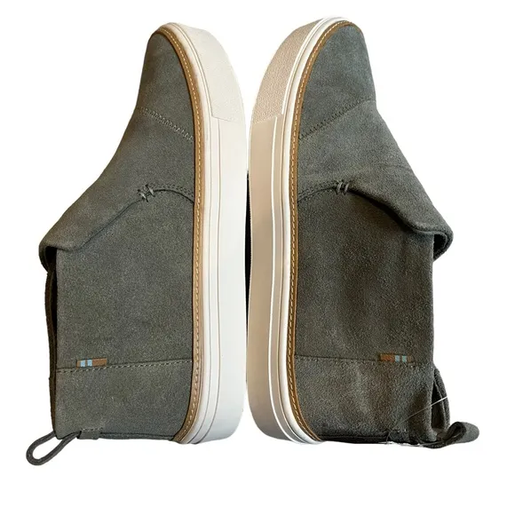 New, TOMS Suede High Top Slip On Sneakers, Sz 9
