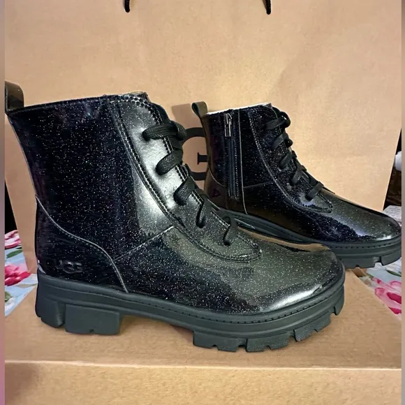 New UGG Girl's Ashton Black Glitter Boots