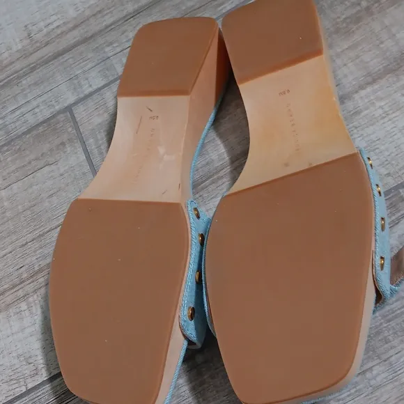 NEW! VERONICA BEARD..DAVINA DENIM CLOG/SLIDES..