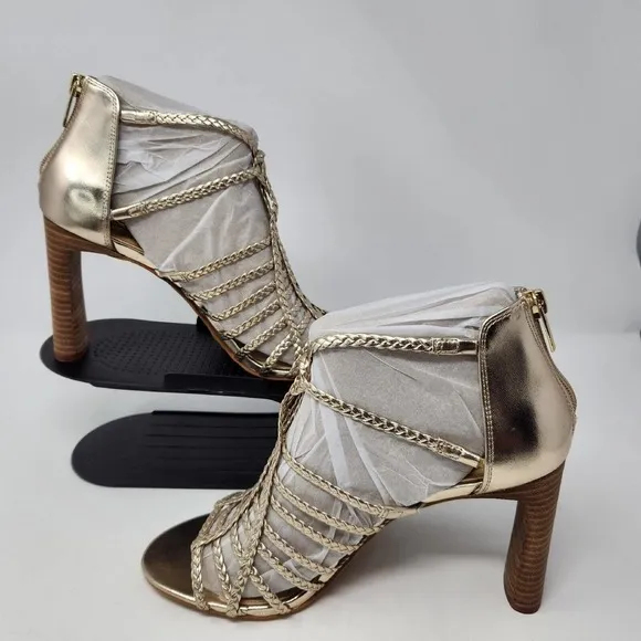 New Vince Camuto Womens Egyptian Gold Leather Heeled Ariah Sandals Size 11
