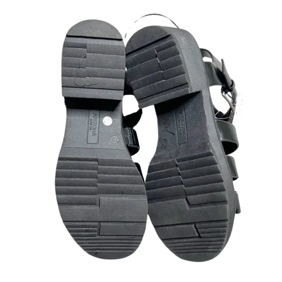 New with Tag Arizona Jeans Co Platform Black Shiny Vintage Chunky Retro Sandals
