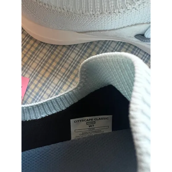 New Women's Vessi Cityscape Classic Sneakers, Size 7, Light Blue