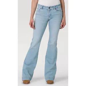 NEW WRANGLER women's wide leg trouser jeans in light blue