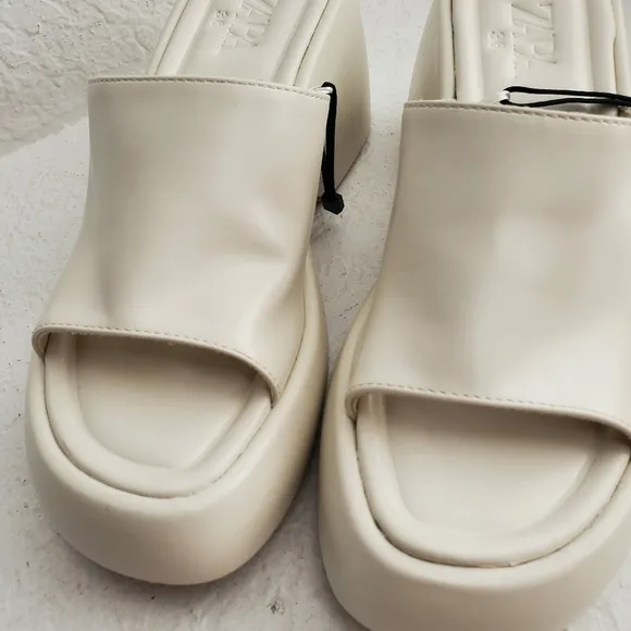 NEW Zara Y2K Chunky Wedge Platform Sandals Cream Size 36 EU/6 US