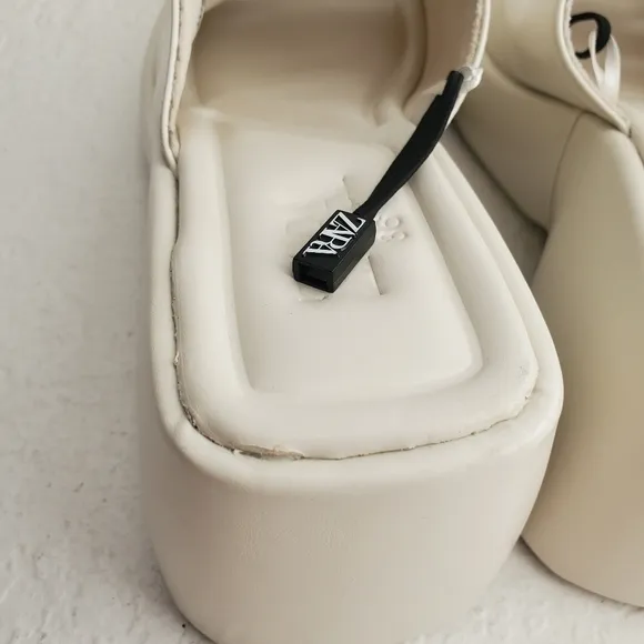 NEW Zara Y2K Chunky Wedge Platform Sandals Cream Size 36 EU/6 US
