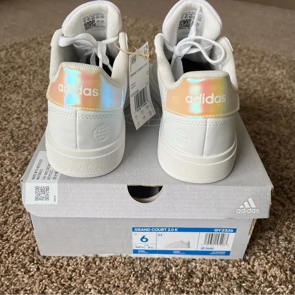 NIB Adidas Grand Court Sneakers