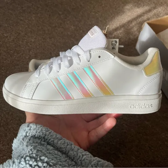 NIB Adidas Grand Court Sneakers