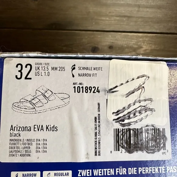 NIB Big Kids Birkenstock Arizona EVA Black Casual Comfort Slides Sandals Size 32