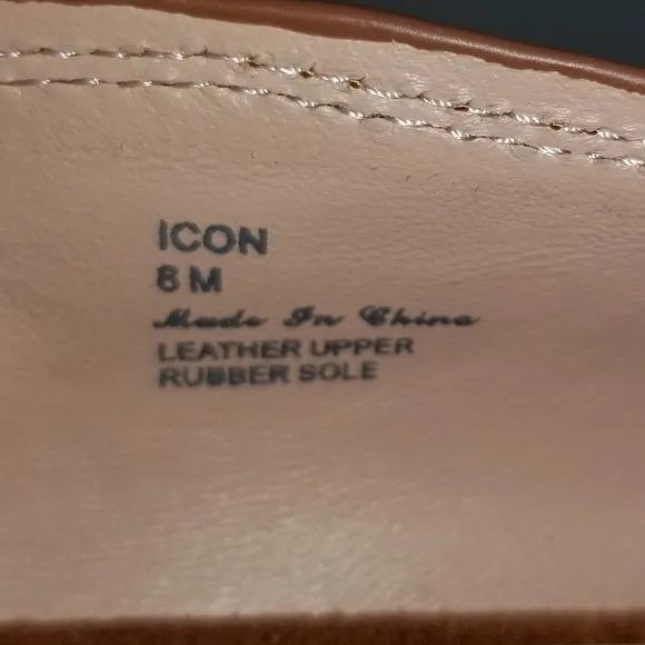 NIB Donald Pliner Suede Loafer