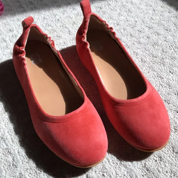 NIB Fitflop Coral Pink Allegro Suede Ballet Flat
