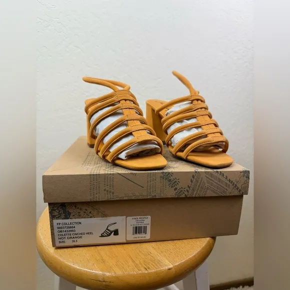 NIB Free People Colette Cinched Orange Sandals, size EU 39.5 or US 8.5