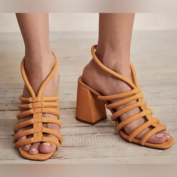 NIB Free People Colette Cinched Orange Sandals, size EU 39.5 or US 8.5