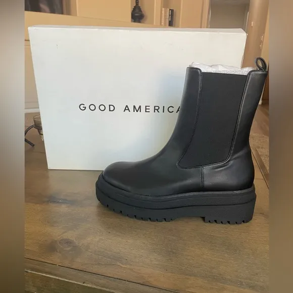 NIB Good American Black ChelseaCombat Leather Boots Sz 8.5 $239