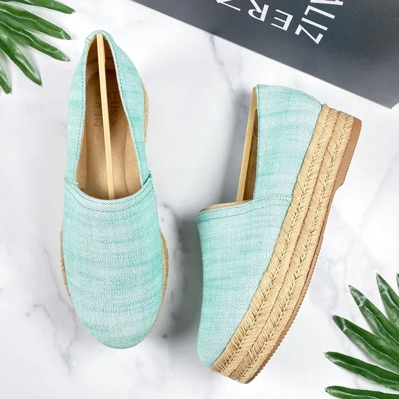 NIB Naturalizer Thea 3 Platform Espadrille Loafers
