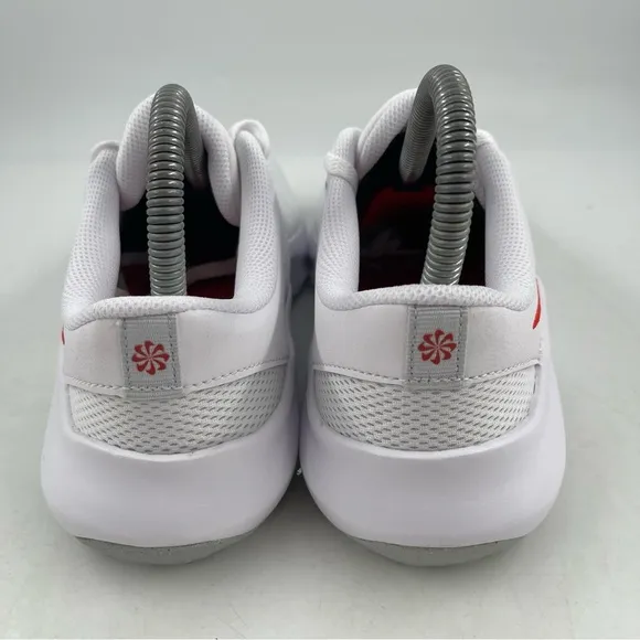 NIB! Nike Women’s Legend Essential 3 NN White Mesh Low Top Workout Shoe-Size 8.5